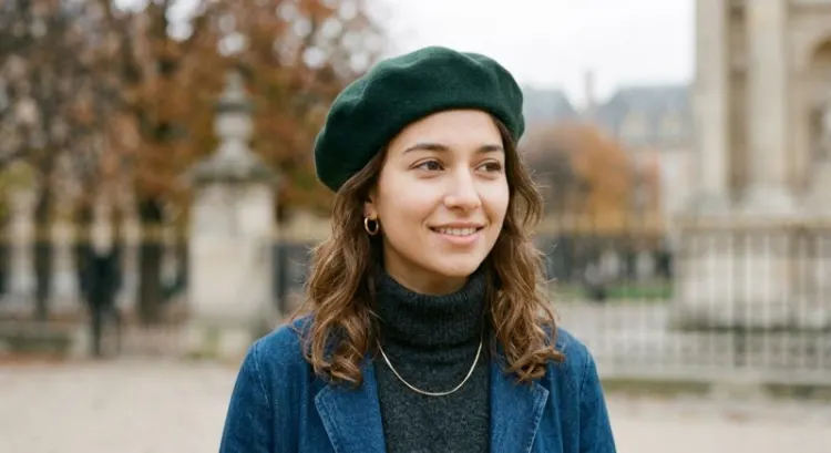 Quel chapeau choisir quand on a un petit visage ?