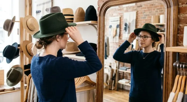 Quel chapeau choisir quand on porte des lunettes ?